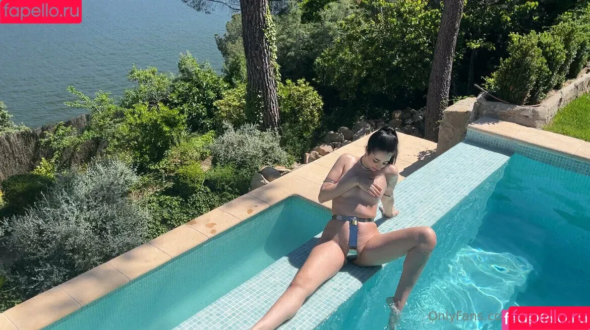 wetnesday Onlyfans Photo Gallery 