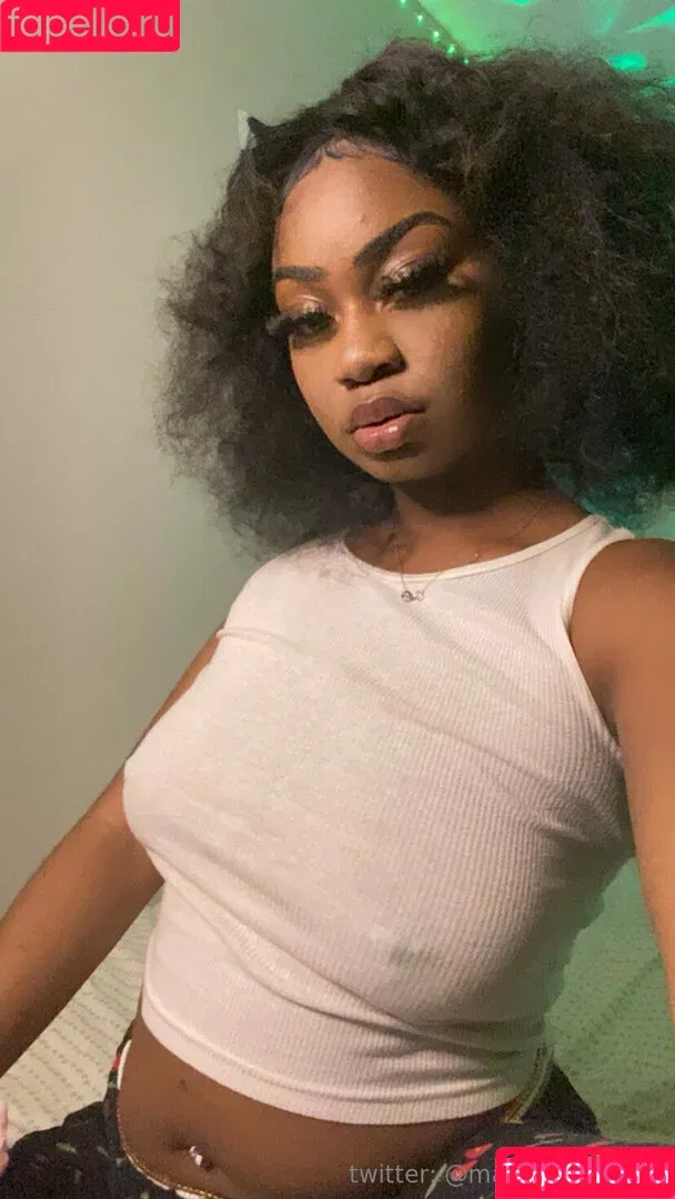 mochi.ansher / spoiledmochi Onlyfans Photo Gallery 