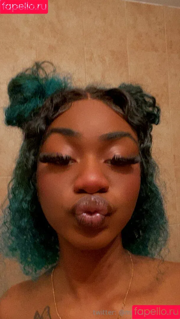 mochi.ansher / spoiledmochi Onlyfans Photo Gallery 