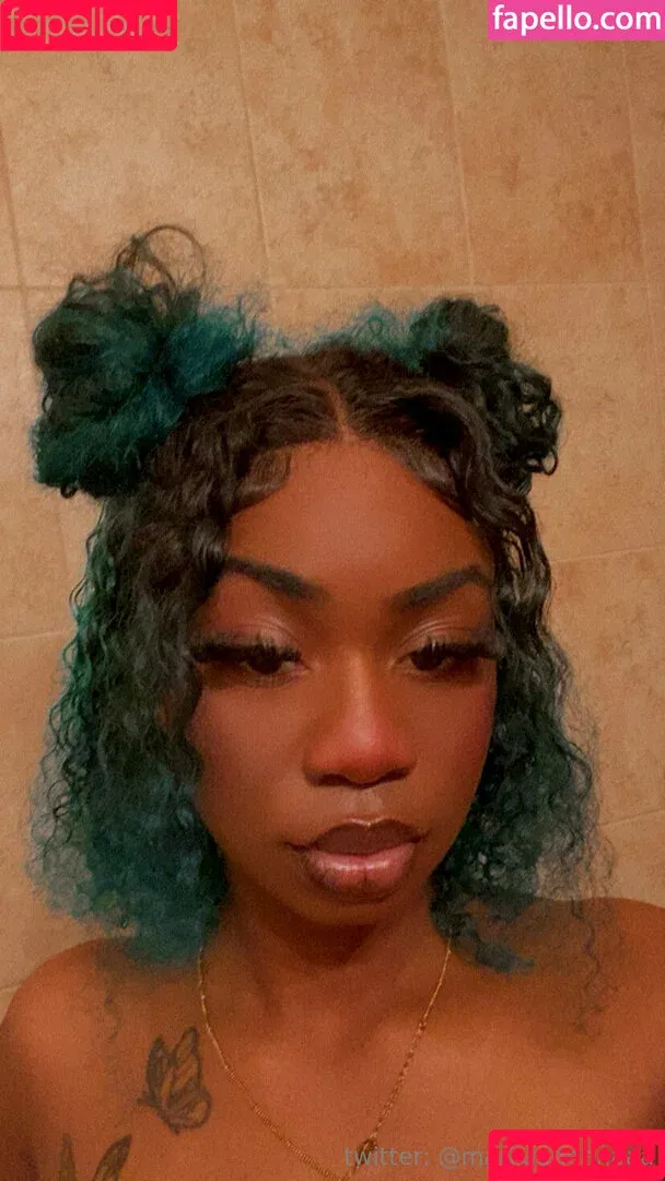 mochi.ansher / spoiledmochi Onlyfans Photo Gallery 