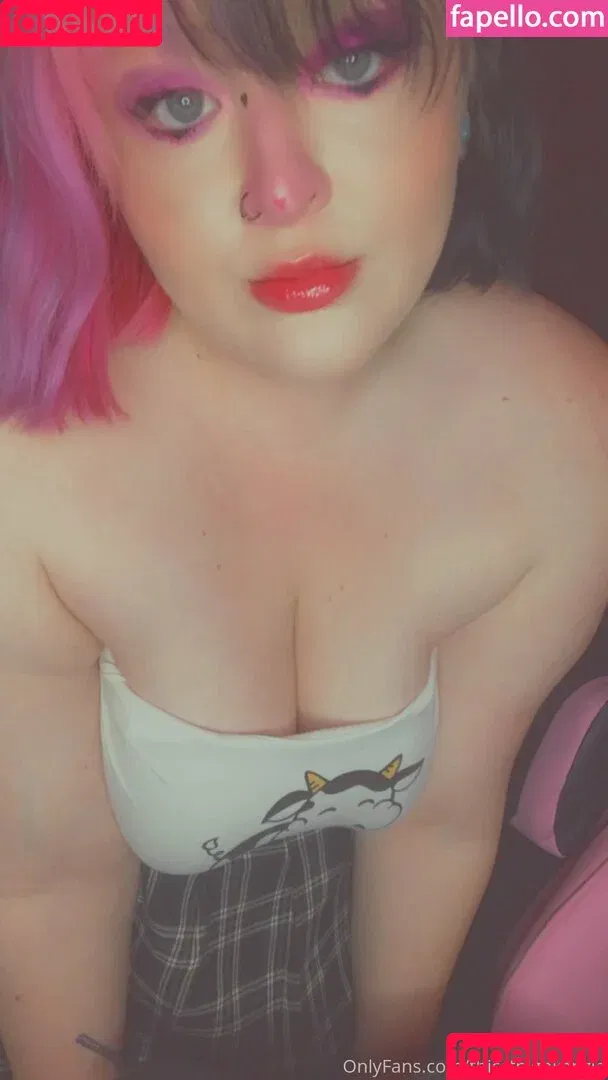 kducketts__ / thiccthighkenzie Onlyfans Photo Gallery 