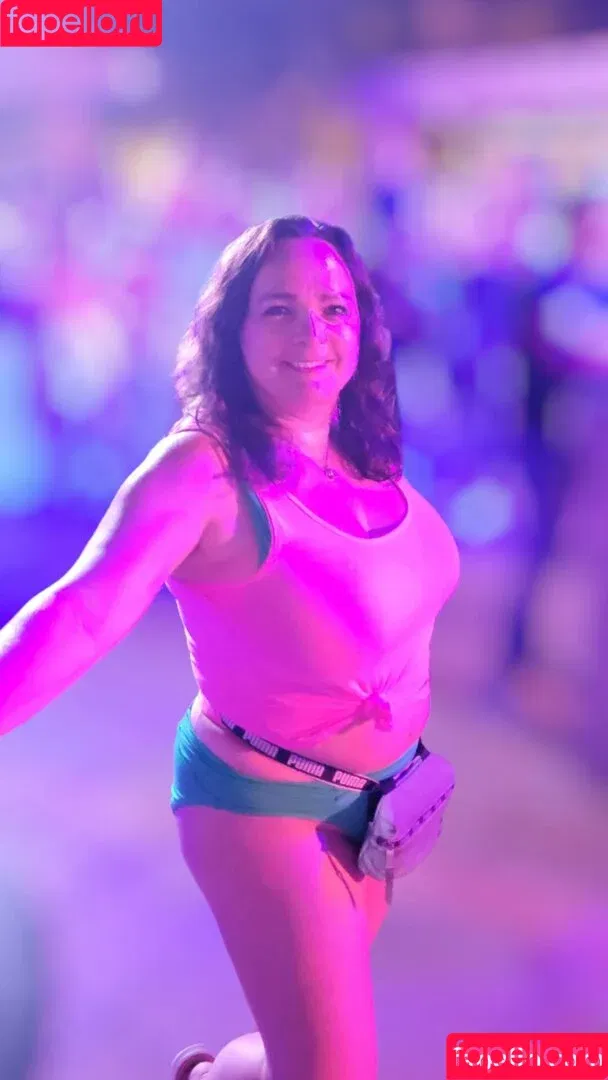 hungarianhottie / tophungariangirls Onlyfans Photo Gallery 