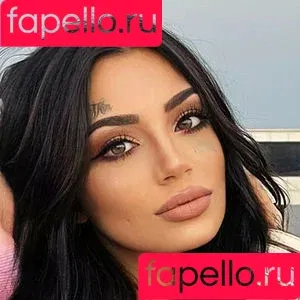 Ana Buhr Buldrini / anabbad / anabuhrbuldrini Onlyfans Photo Gallery 