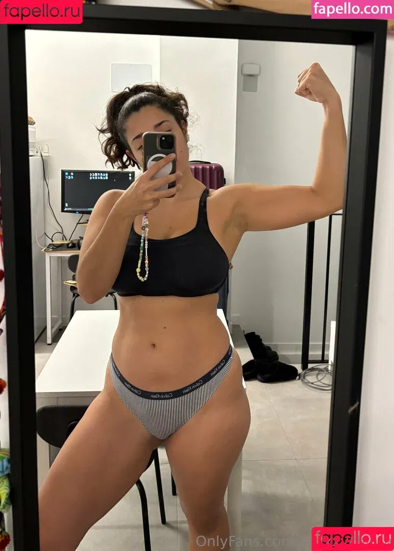 sexxxychiara / xochiara_ Onlyfans Photo Gallery 