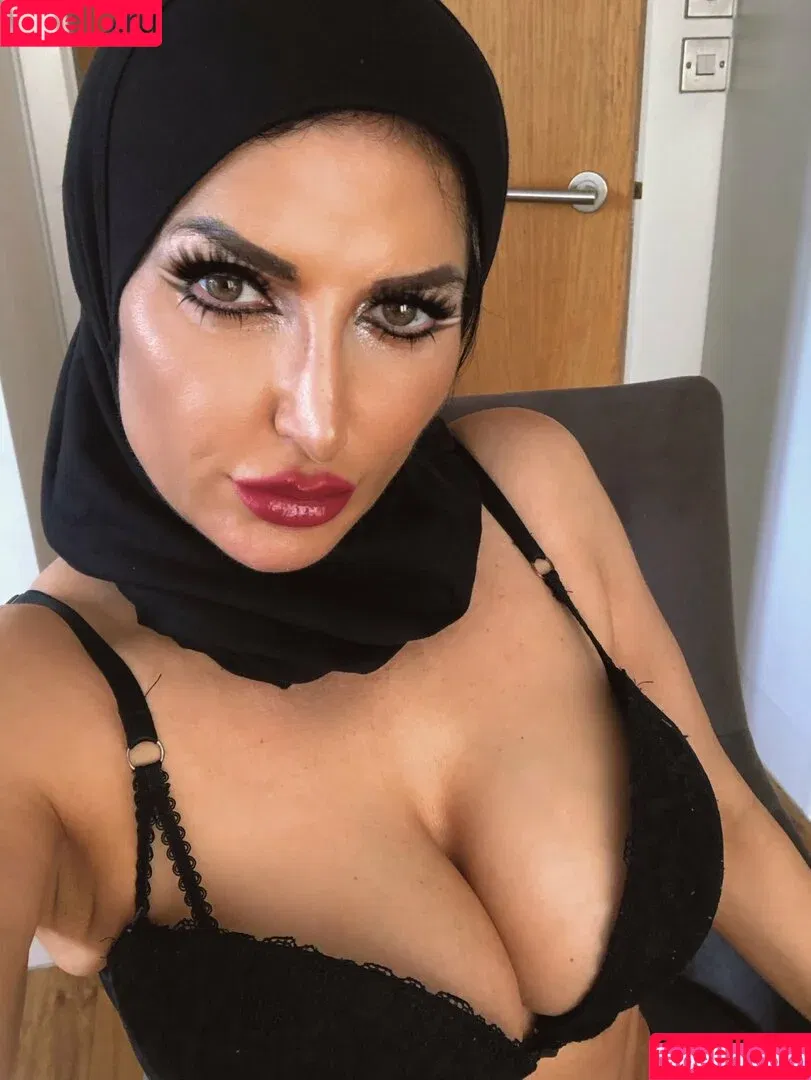 HotGymMommy / Hottash33 / hottash7141 Onlyfans Photo Gallery 