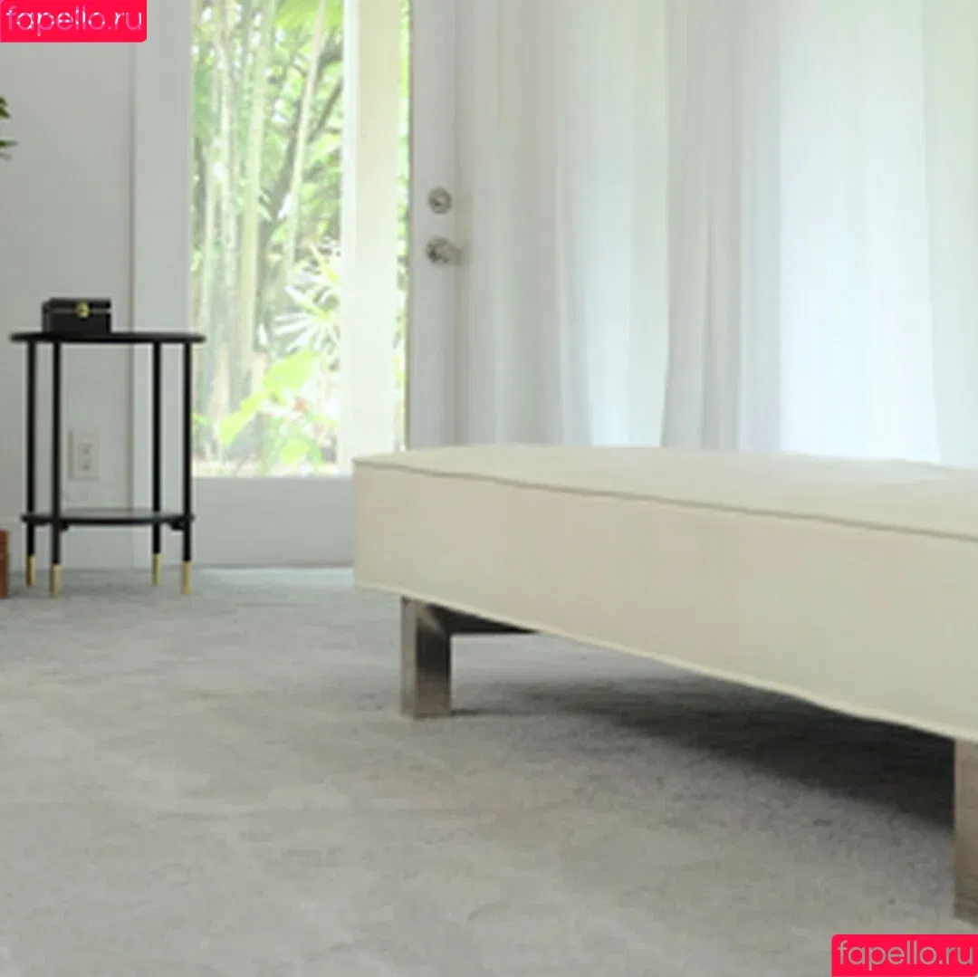 Lily Winters / lily.winters / lilywintersxxx Onlyfans Photo Gallery 