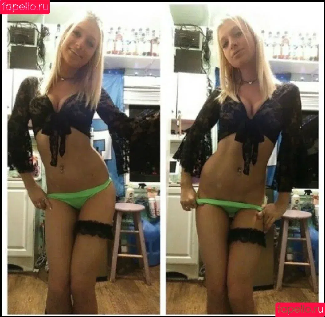 Barista Daisy / Jenny Daisy / barista_daisy Onlyfans Photo Gallery 