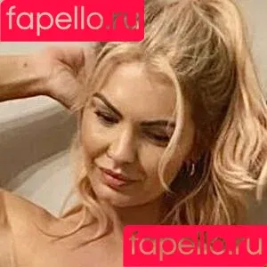 Bonnie Tawny / bonnietawny / tawny_ai Onlyfans Photo Gallery 