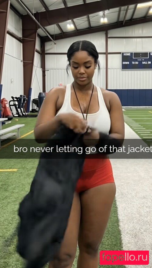 Zendaya Nude Onlyfans Photo 12