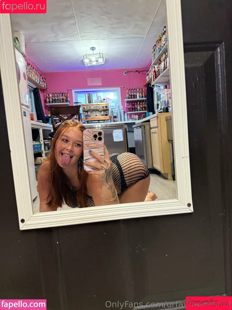 urfavredheadgf Onlyfans Photo Gallery 
