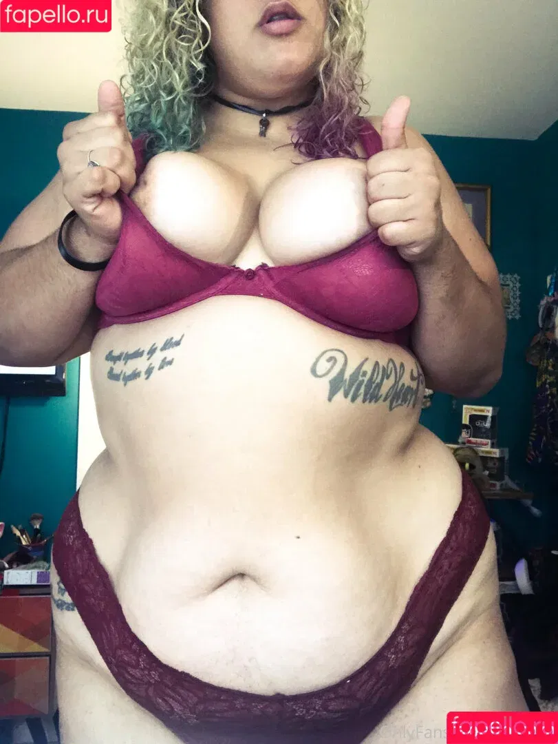 raiindoll / rrileydial Onlyfans Photo Gallery 