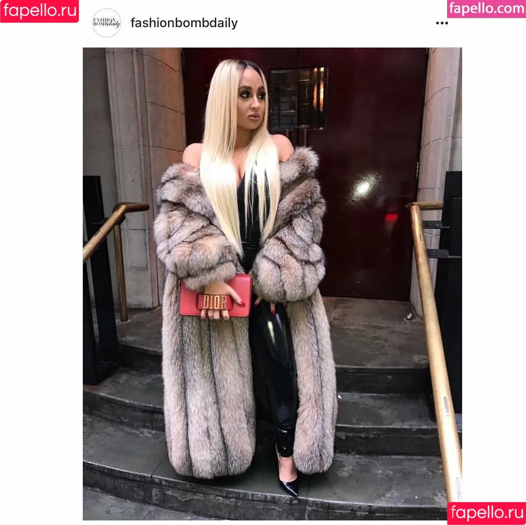 Jojo / https: / joannvdherik / jojozarur / xoxojojo Onlyfans Photo Gallery 