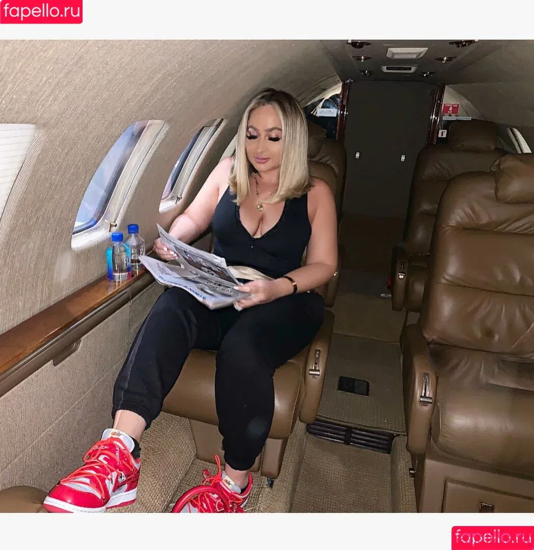 Jojo / https: / joannvdherik / jojozarur / xoxojojo Onlyfans Photo Gallery 