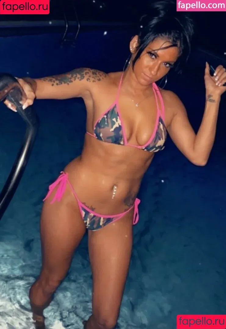 Lala Banks / lalabbyyxo / lilahlovexo Onlyfans Photo Gallery 