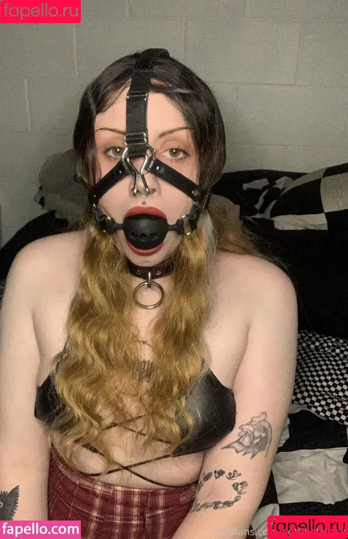 Gothbabybrat / trashbabybrat666 Onlyfans Photo Gallery 