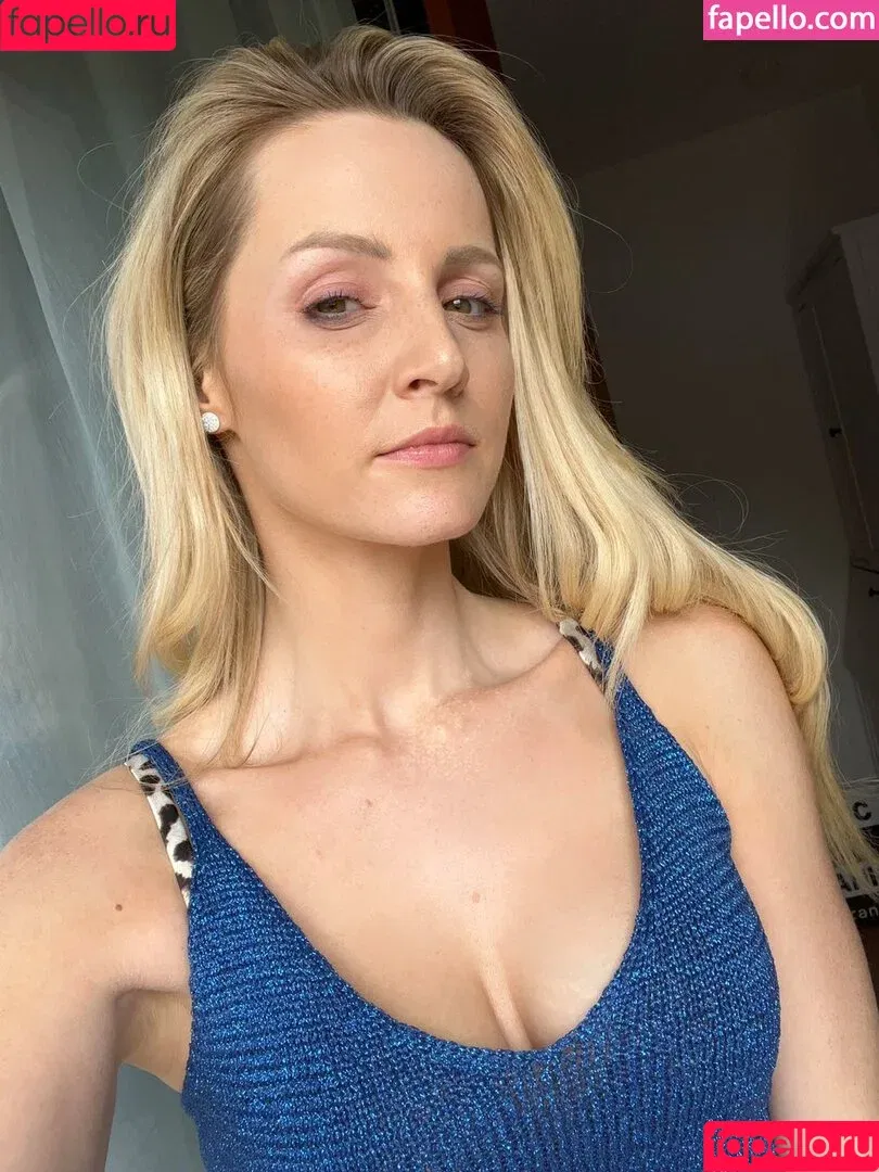 Melissa Naschenweng / melissa_naschenweng Onlyfans Photo Gallery 