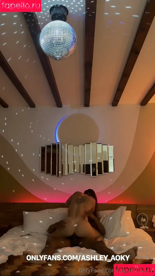 Ashley Aoky / Simp Chat / ashley_aoky / ashleyy3yy Onlyfans Photo Gallery 