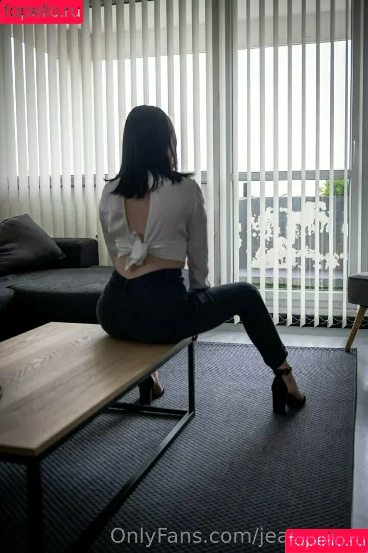 jeanne.osk / jeanneosk Onlyfans Photo Gallery 