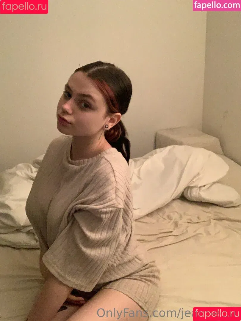 jeanne.osk / jeanneosk Onlyfans Photo Gallery 