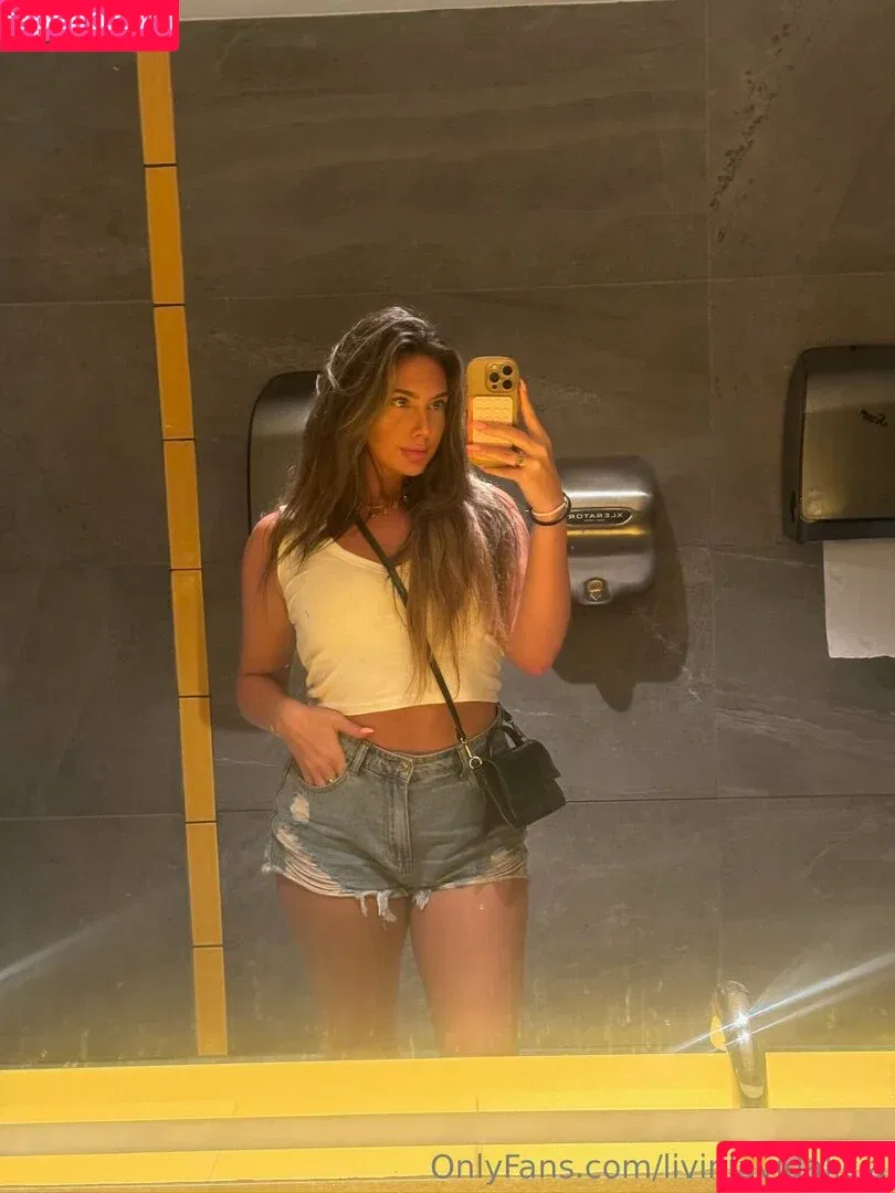 livinlavidalicia Onlyfans Photo Gallery 