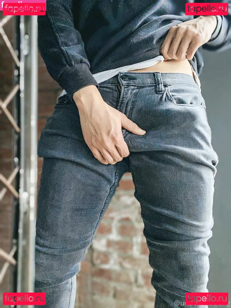 underxiaoqiang Onlyfans Photo Gallery 