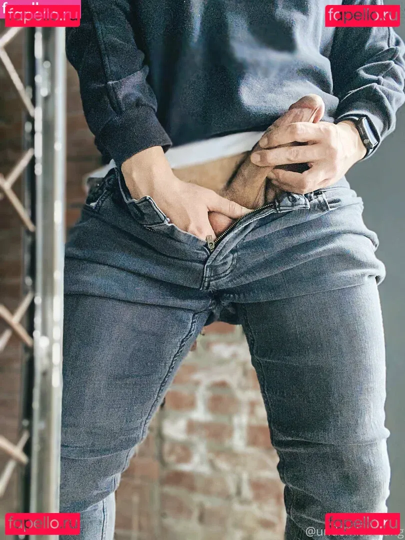 underxiaoqiang Onlyfans Photo Gallery 