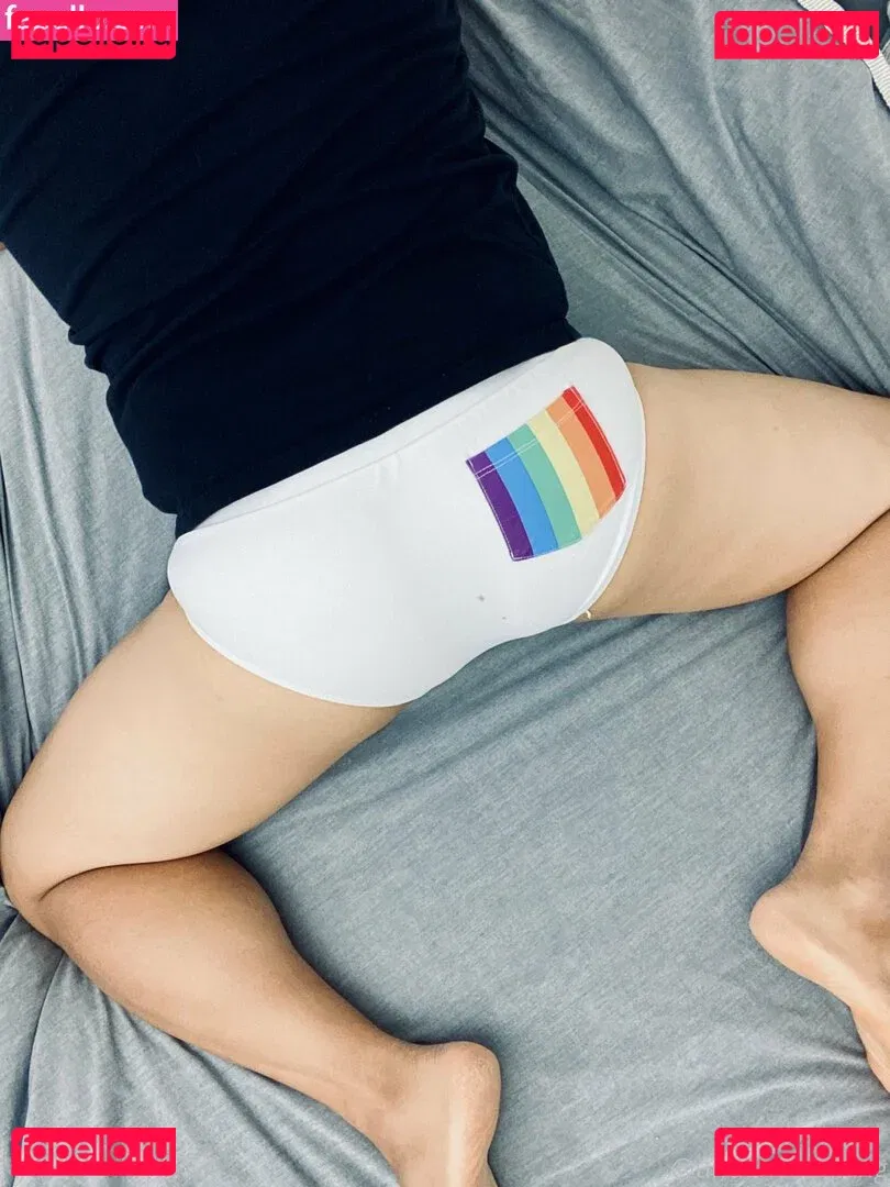 underxiaoqiang Onlyfans Photo Gallery 