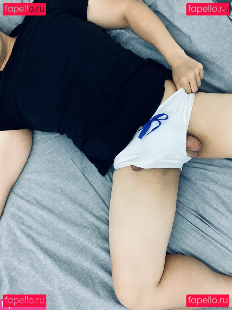 underxiaoqiang Onlyfans Photo Gallery 