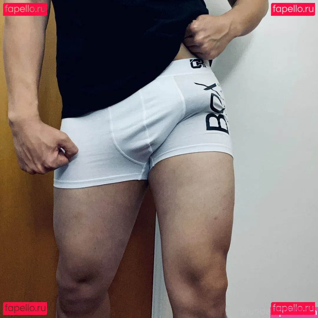 underxiaoqiang Onlyfans Photo Gallery 