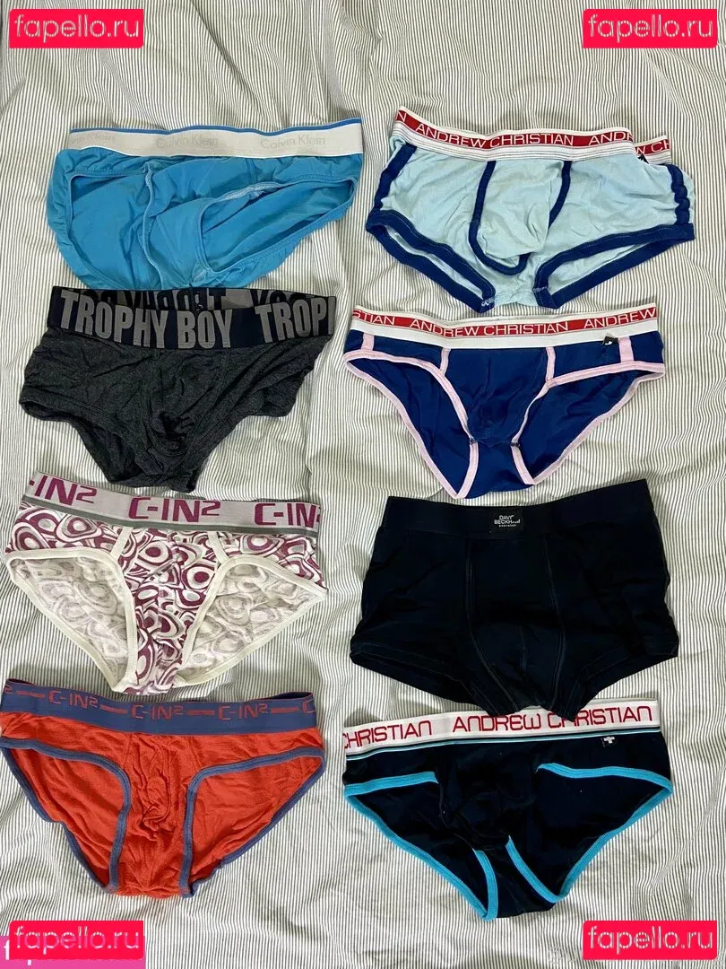 underxiaoqiang Onlyfans Photo Gallery 