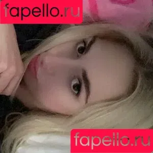 emmbellaxo Onlyfans Photo Gallery 