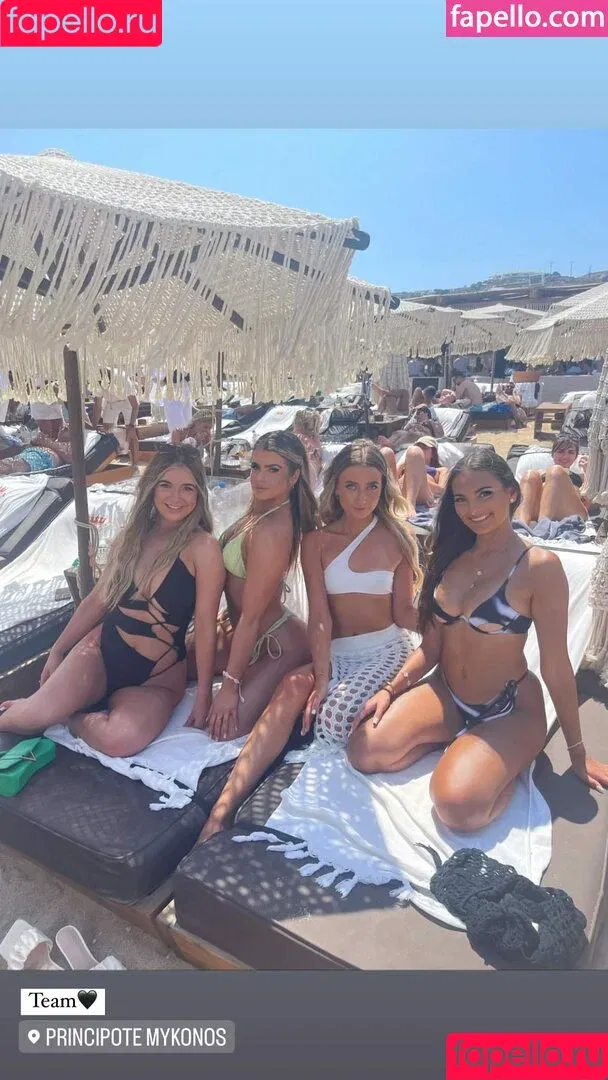 Phoebe Collin / collin_merp / phoebecollin_design Onlyfans Photo Gallery 