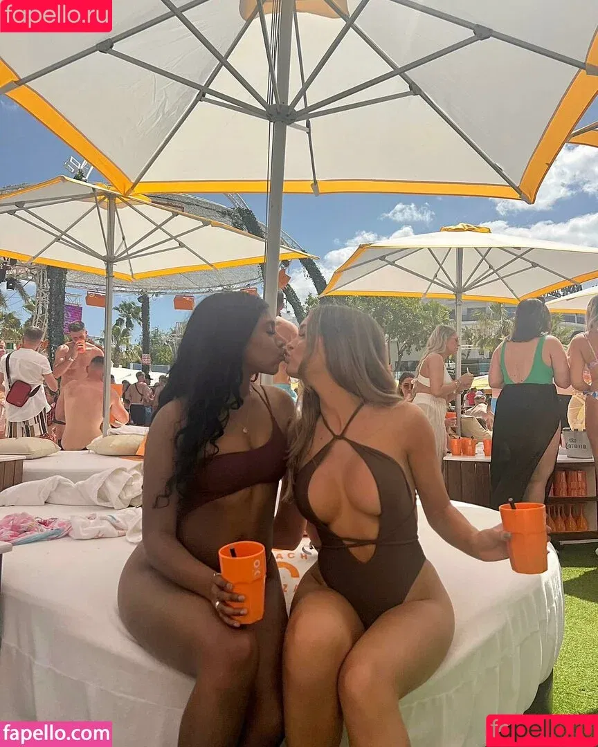 Phoebe Collin / collin_merp / phoebecollin_design Onlyfans Photo Gallery 