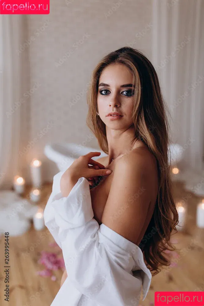 AvrilDollX / avril_dollx Onlyfans Photo Gallery 