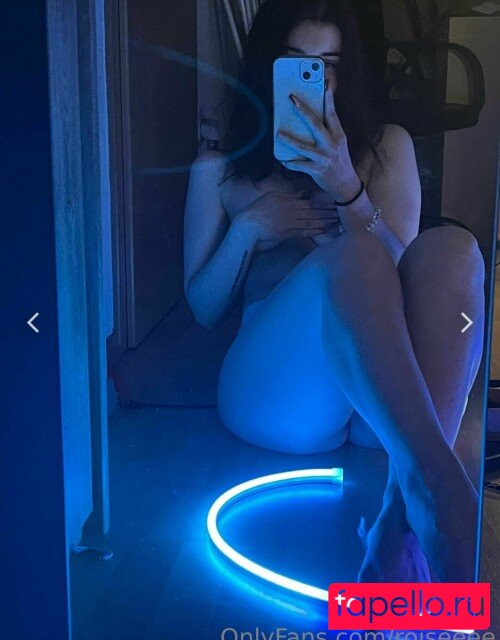 rosie_wth Nude Onlyfans Photo 19