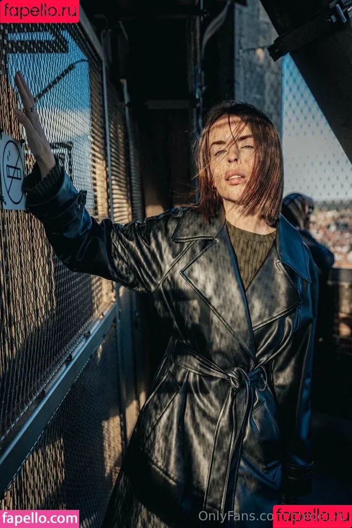 chloe_louise_bray / chloelolo Onlyfans Photo Gallery 