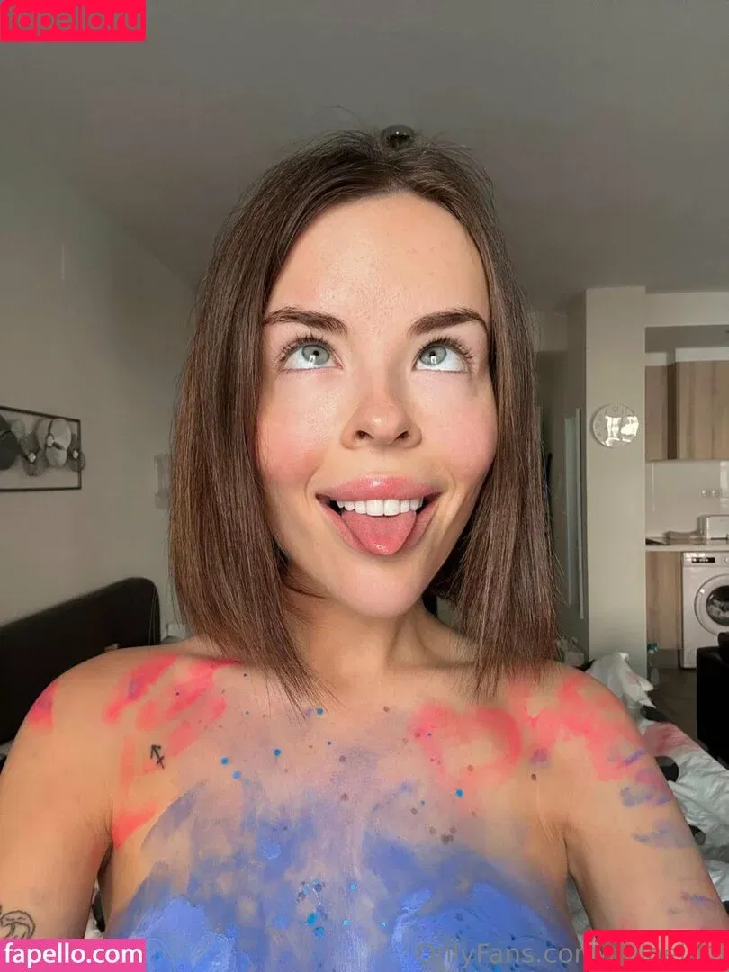 chloe_louise_bray / chloelolo Onlyfans Photo Gallery 