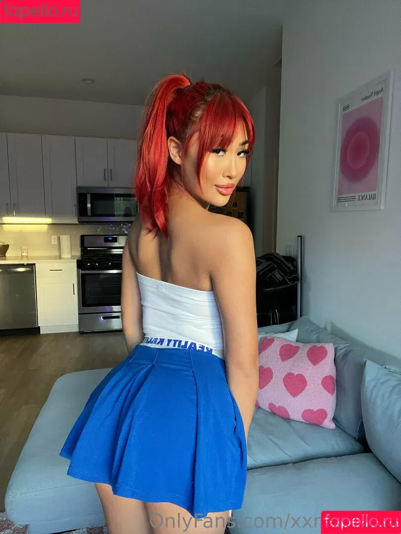 genevieveamour / xxrated.lux Onlyfans Photo Gallery 