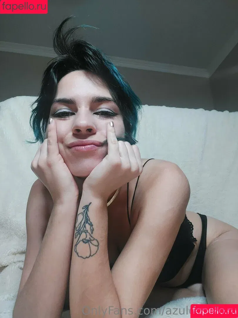 azuldreamer / vivianagrondonacloset Onlyfans Photo Gallery 