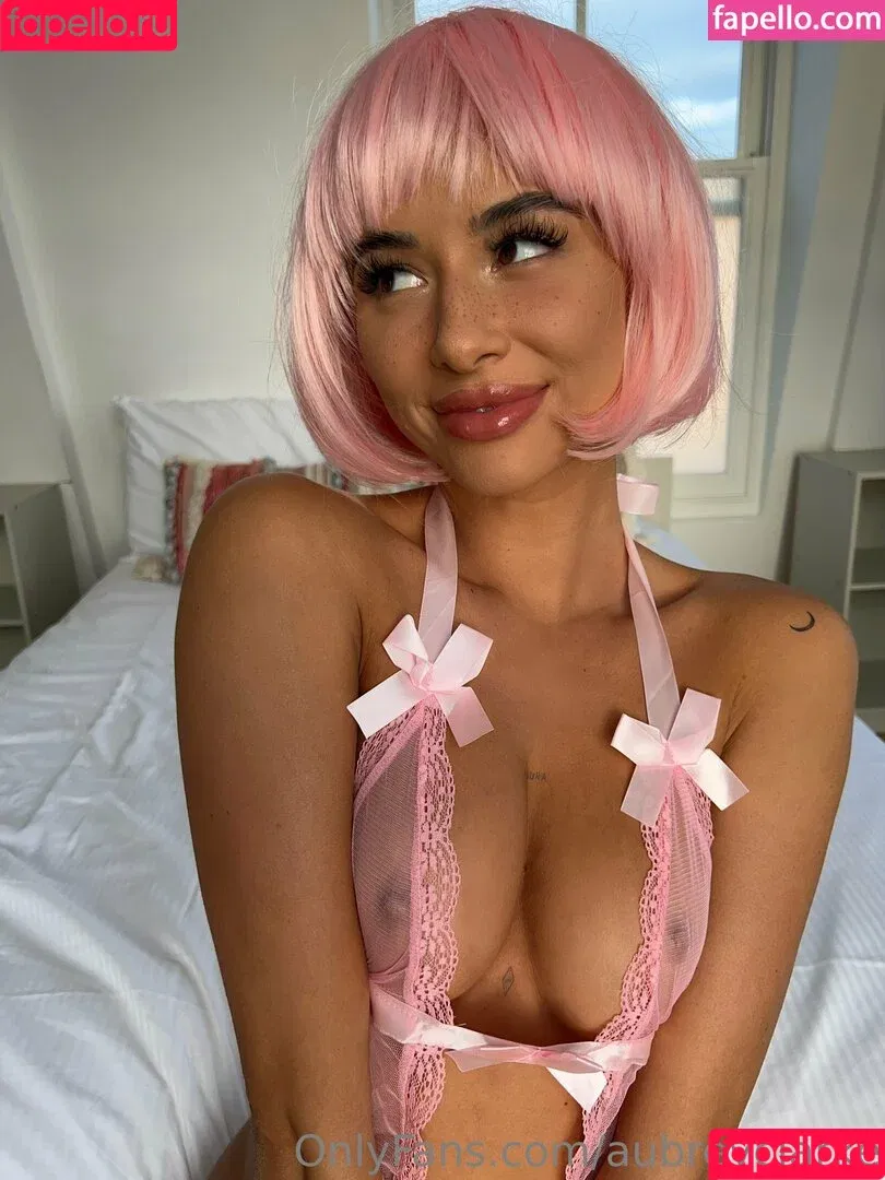 aubreyclarke / aubreyclarkke Onlyfans Photo Gallery 