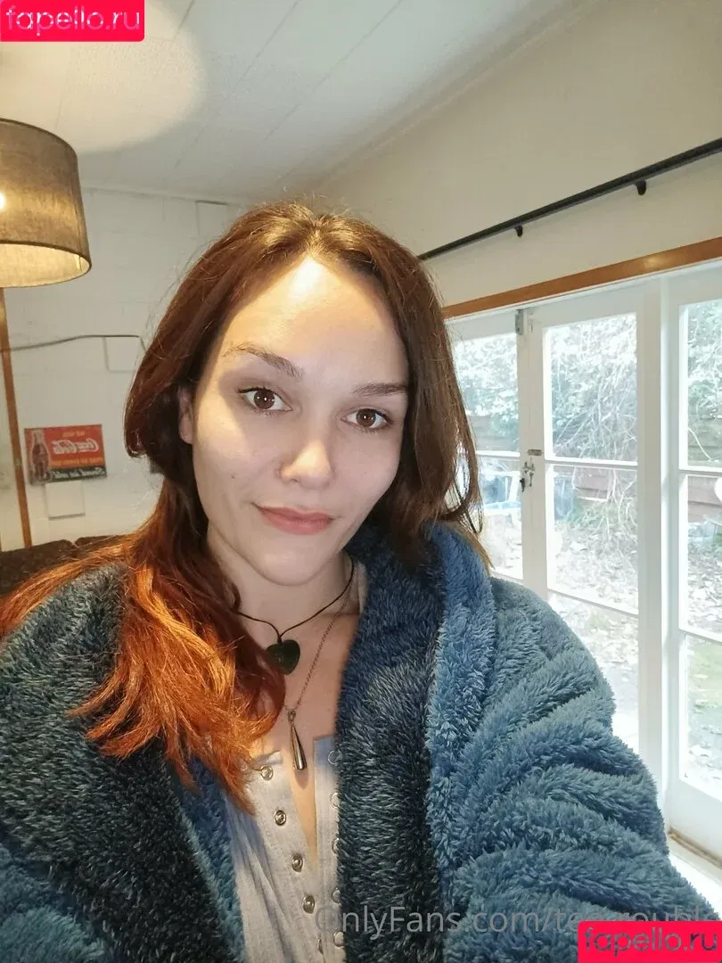 desairablepeachxx / tee-rouble Onlyfans Photo Gallery 