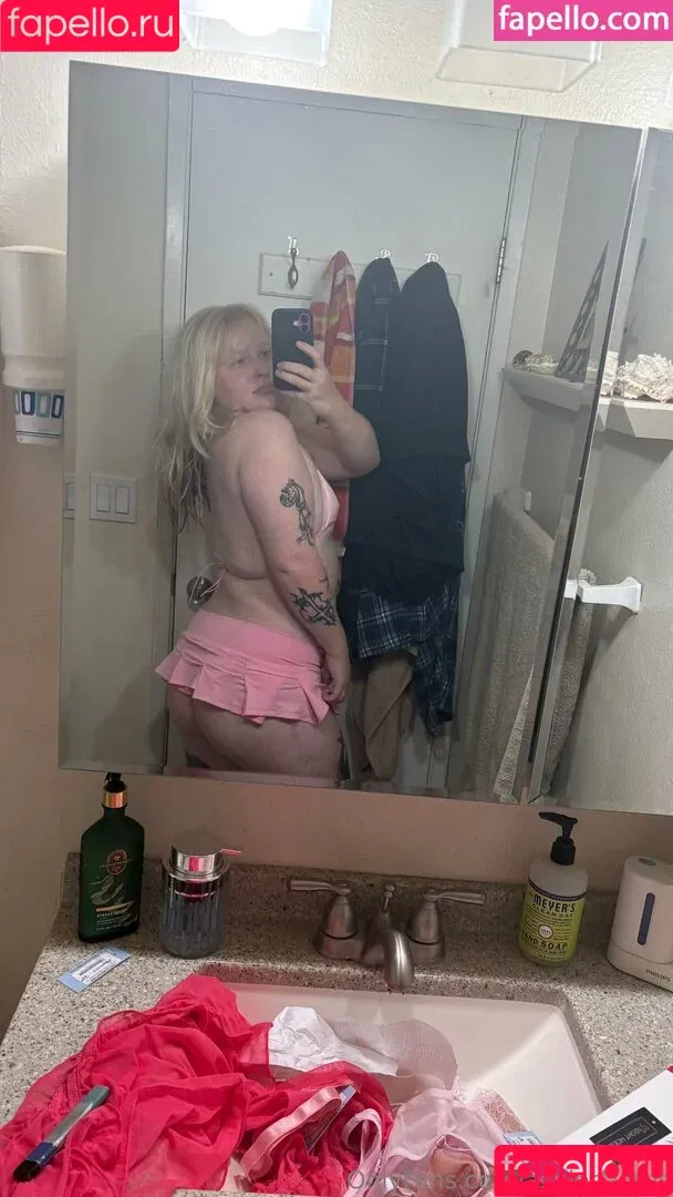 ashlee.eames / ashleeames Onlyfans Photo Gallery 