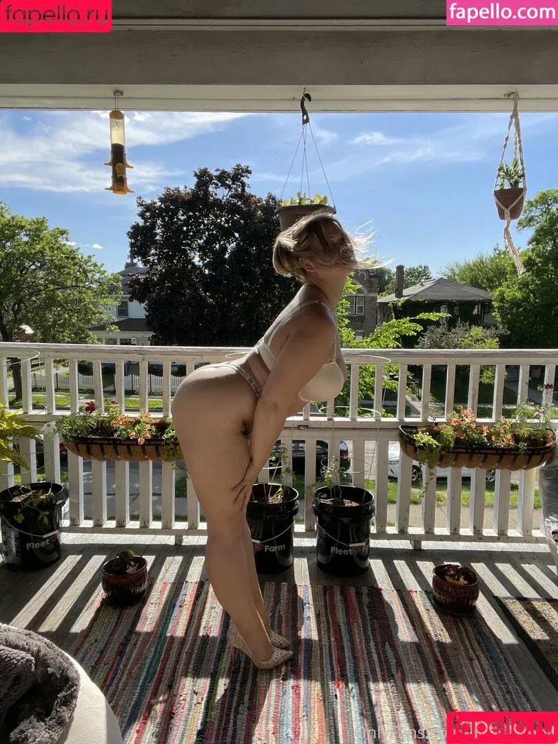 crazybeautiful413 / luluwunderful Onlyfans Photo Gallery 