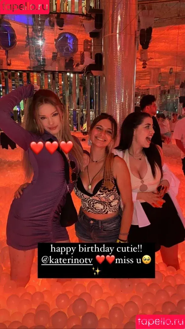 Katerino / katerinotv Onlyfans Photo Gallery 