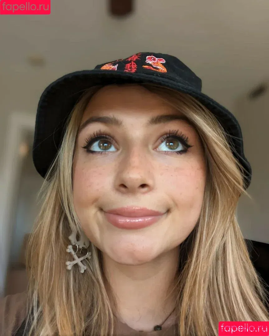 Katerino / katerinotv Onlyfans Photo Gallery 