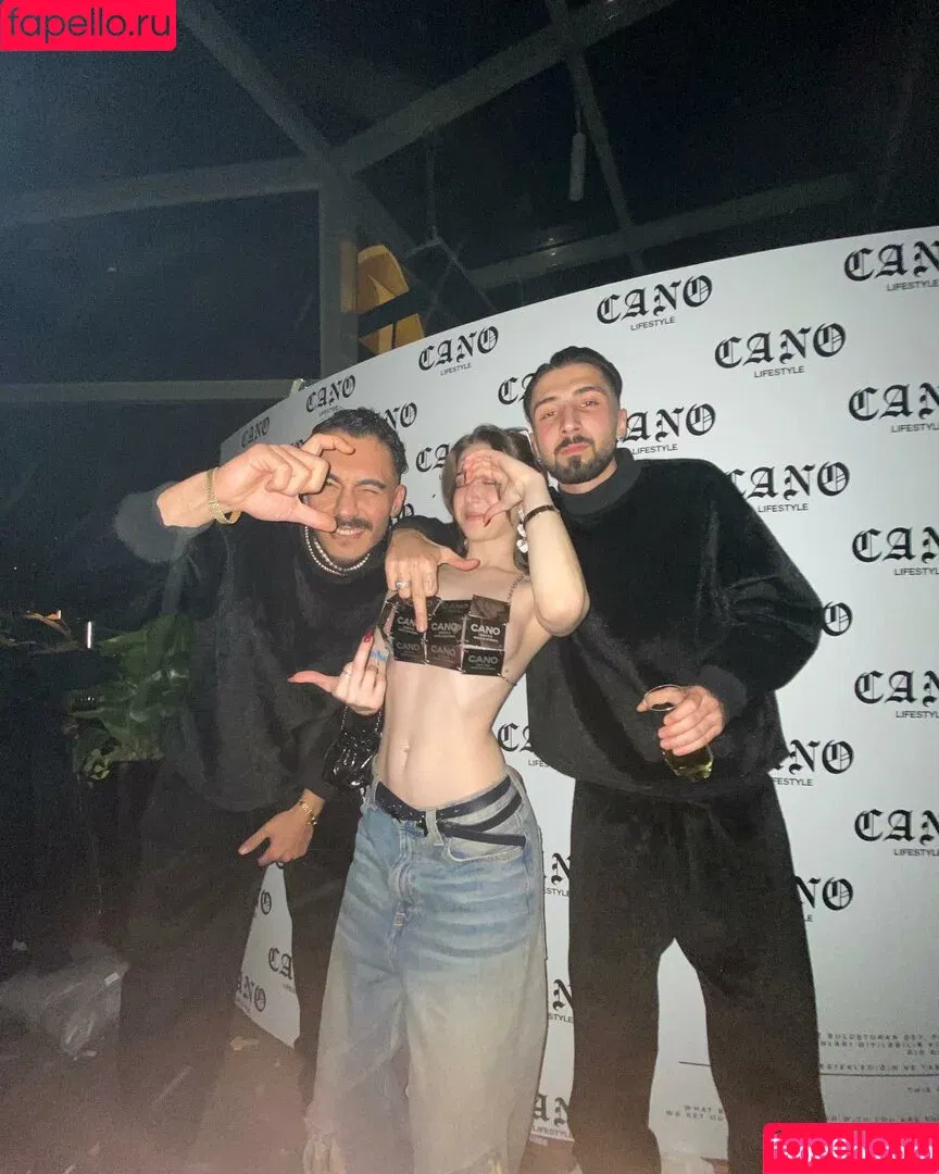 Themelcho / Onlyfans Photo Gallery 