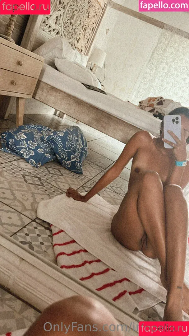 anniequeeen / anniequeenk Onlyfans Photo Gallery 