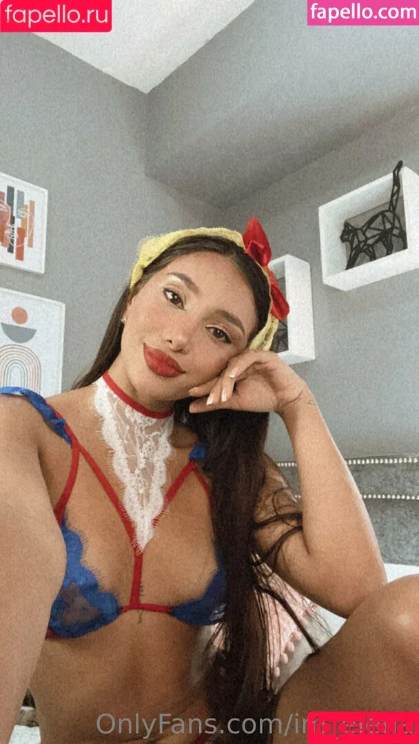 anniequeeen / anniequeenk Onlyfans Photo Gallery 