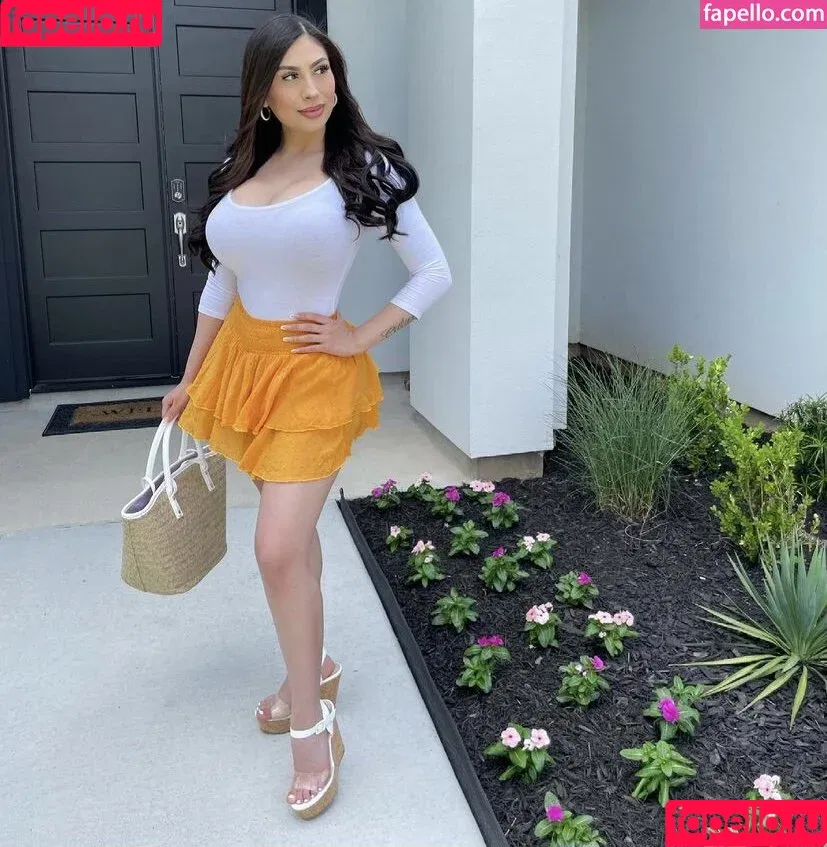 Michelle Balderrama / _michellebalderrama / michellebalderrama Onlyfans Photo Gallery 