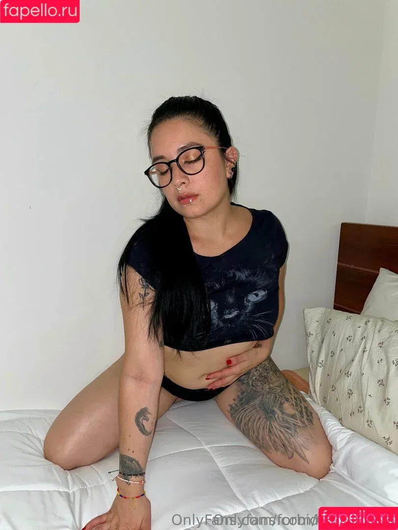 livnixon / oliviavixon Onlyfans Photo Gallery 